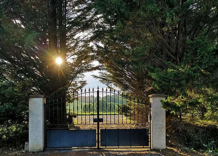 Pure Garderes 別荘