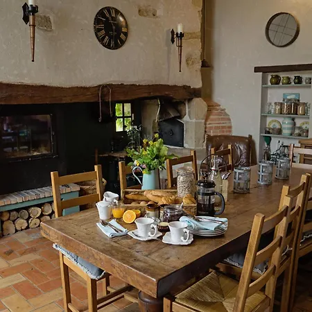 Pure Garderes 펜션 Monlezun