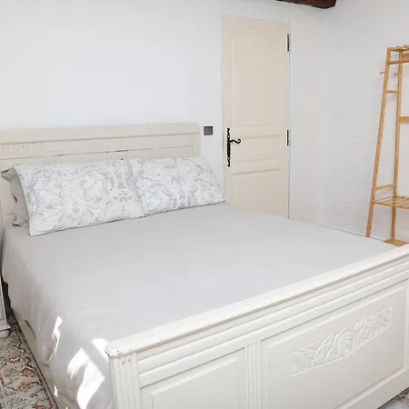 Pure Garderes 펜션