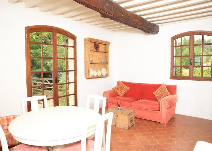 בית נופש Pure Garderes *